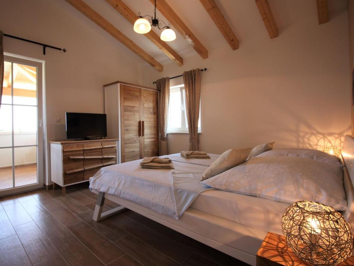 Moderne Istrische Steinvilla - 4 Sterne Mit Privatem, Beheizbaren Pool & Meerblick Kavran 외부 사진