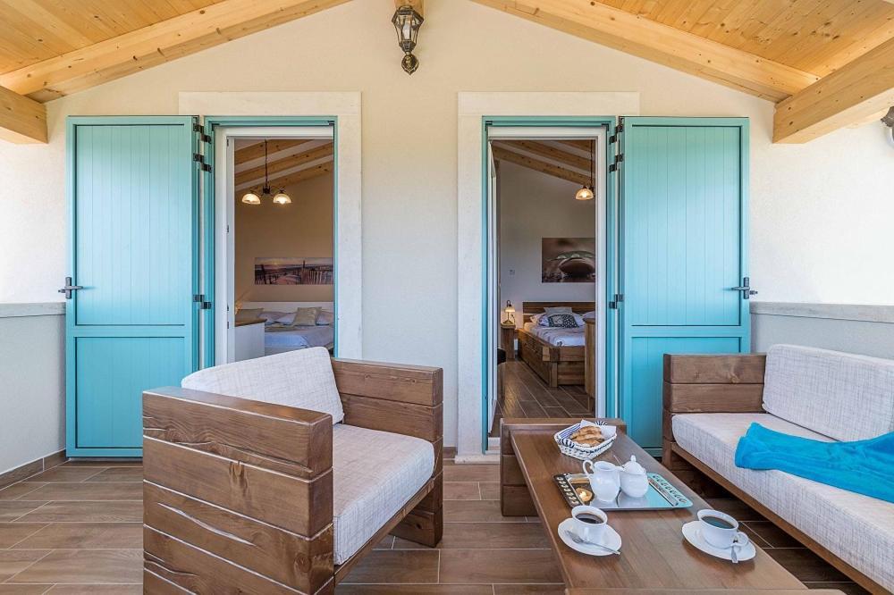 Moderne Istrische Steinvilla - 4 Sterne Mit Privatem, Beheizbaren Pool & Meerblick Kavran 외부 사진